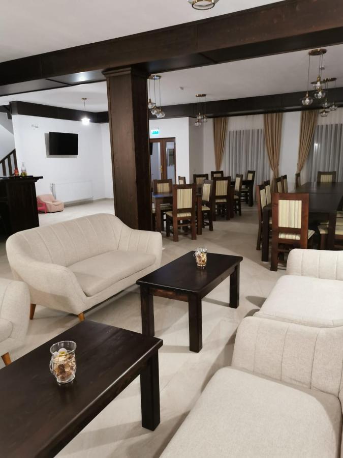 Mateo Transalpina Hotel Săsciori Buitenkant foto